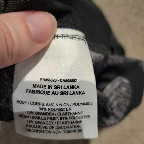 Nike Pro Hypercool Mesh Racerback Cropped Tank Top - Picture 7 of 11